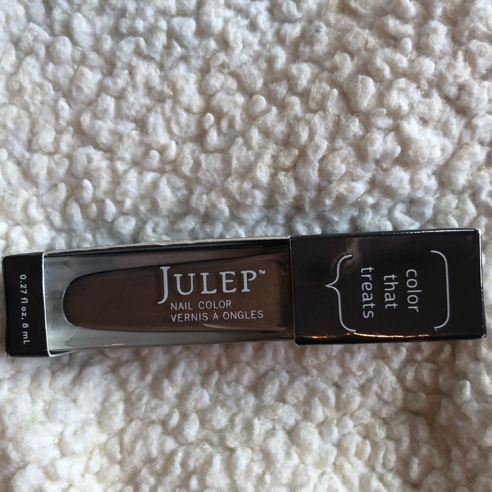 🌼 Julep Bronze Nail Color Faye